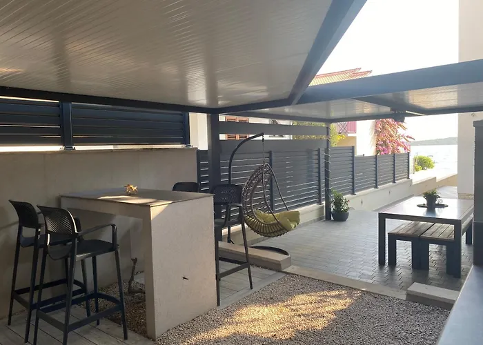 Apartman Family By The Sea Happy People